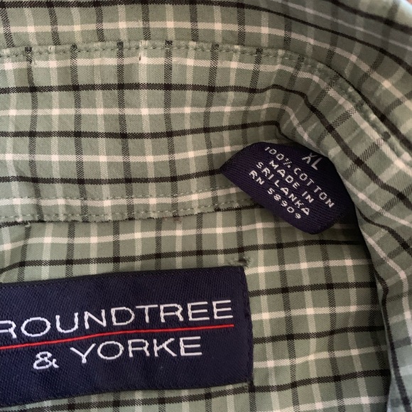 Men’s button up - Picture 2 of 2